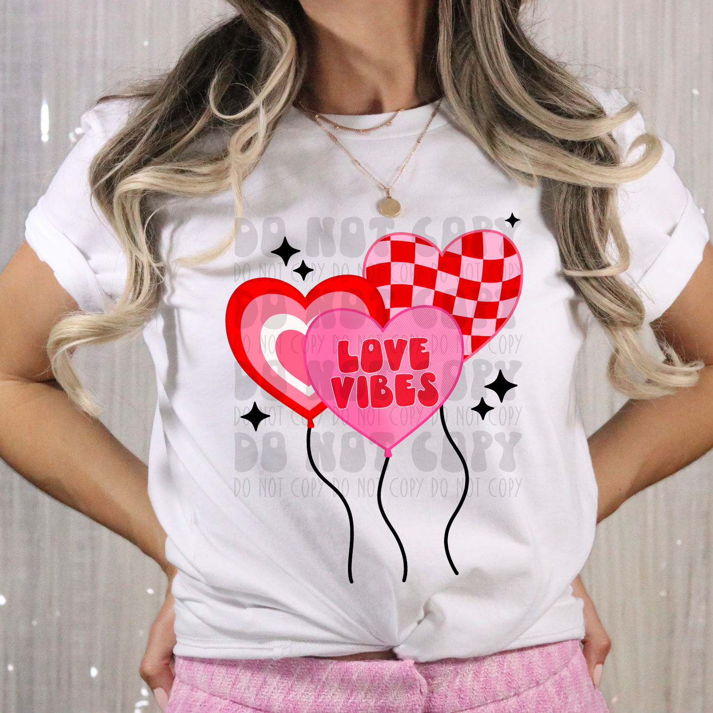 LOVE VIBES BALLOONS NO DISTRESS - DTF TRANSFER