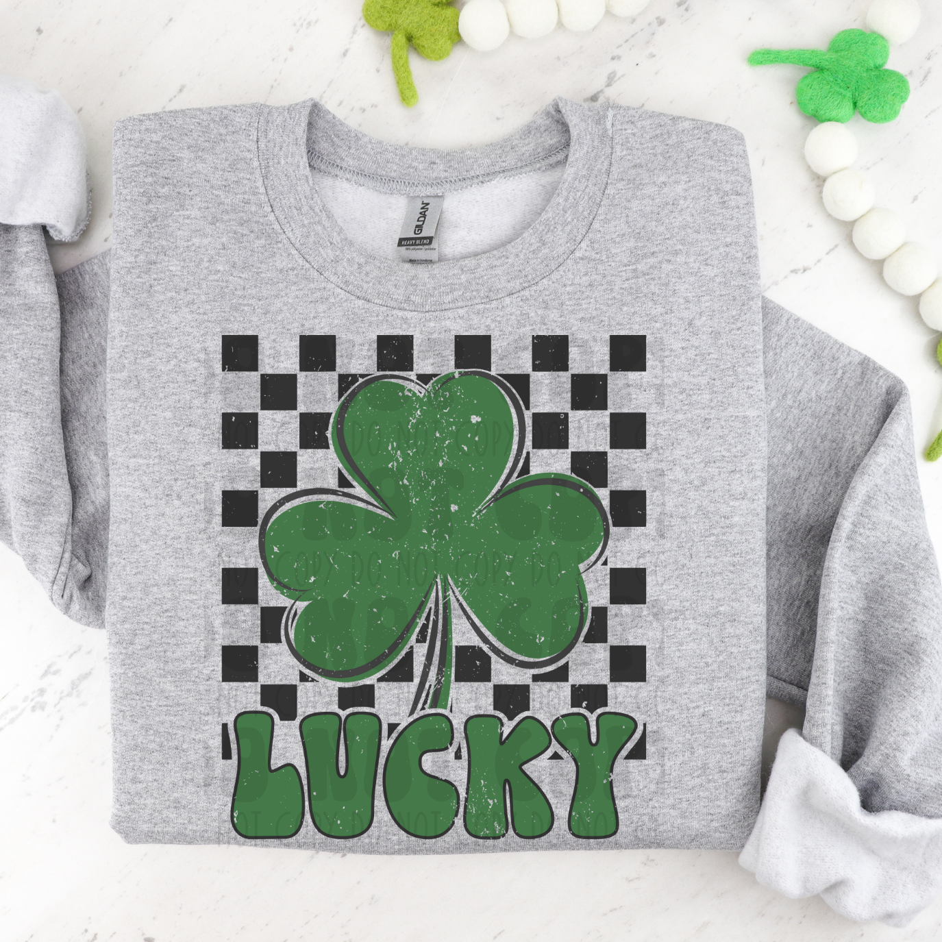 LUCKY CHECKERED BACKGROUND - DISTRESSED - DTF TRANSFER