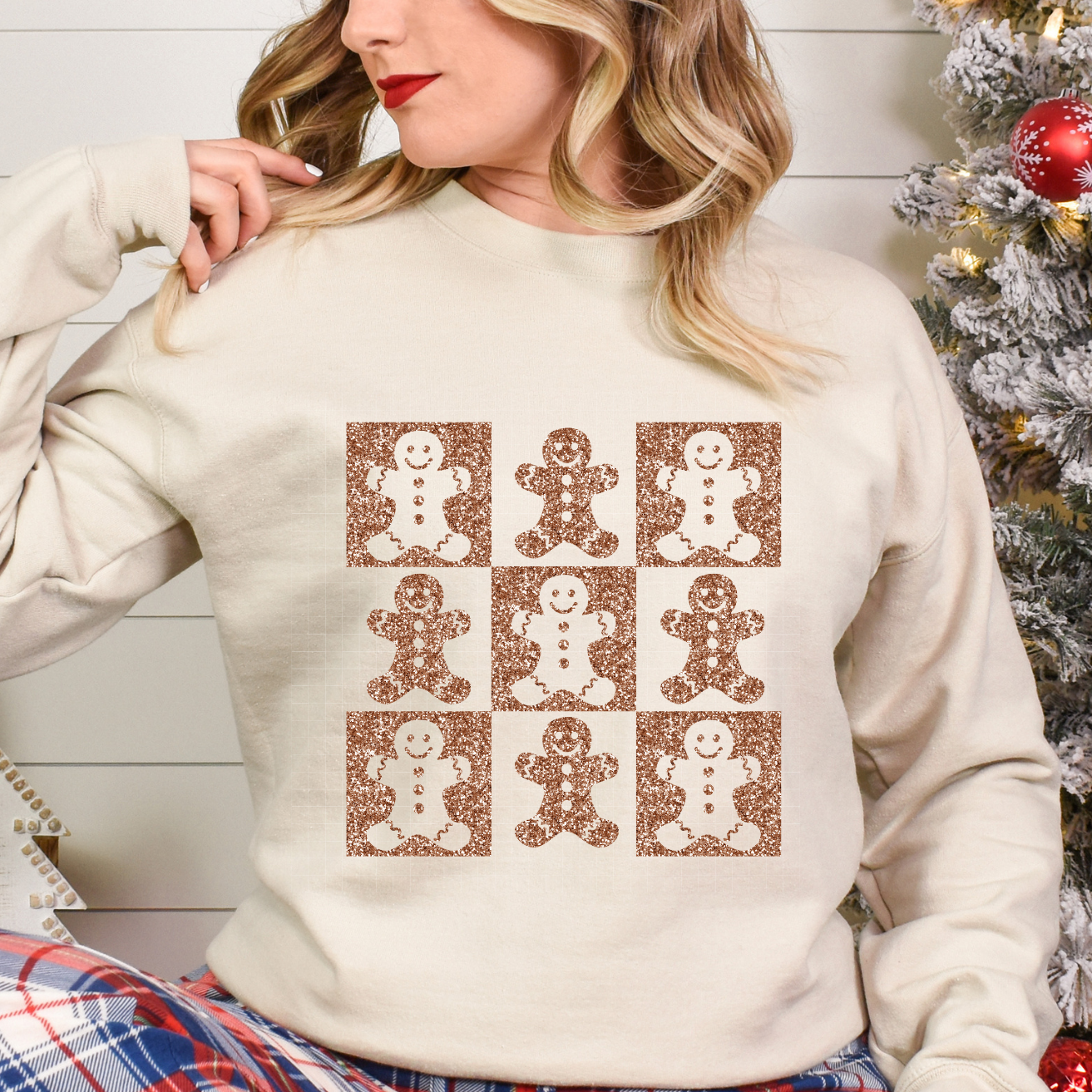 FAUX GLITTER GINGERBREAD GUYS - DTF TRANSFER