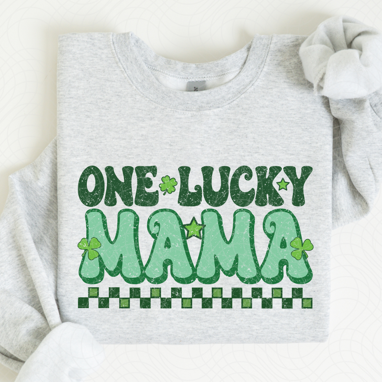 ONE LUCKY MAMA - DTF TRANSFER