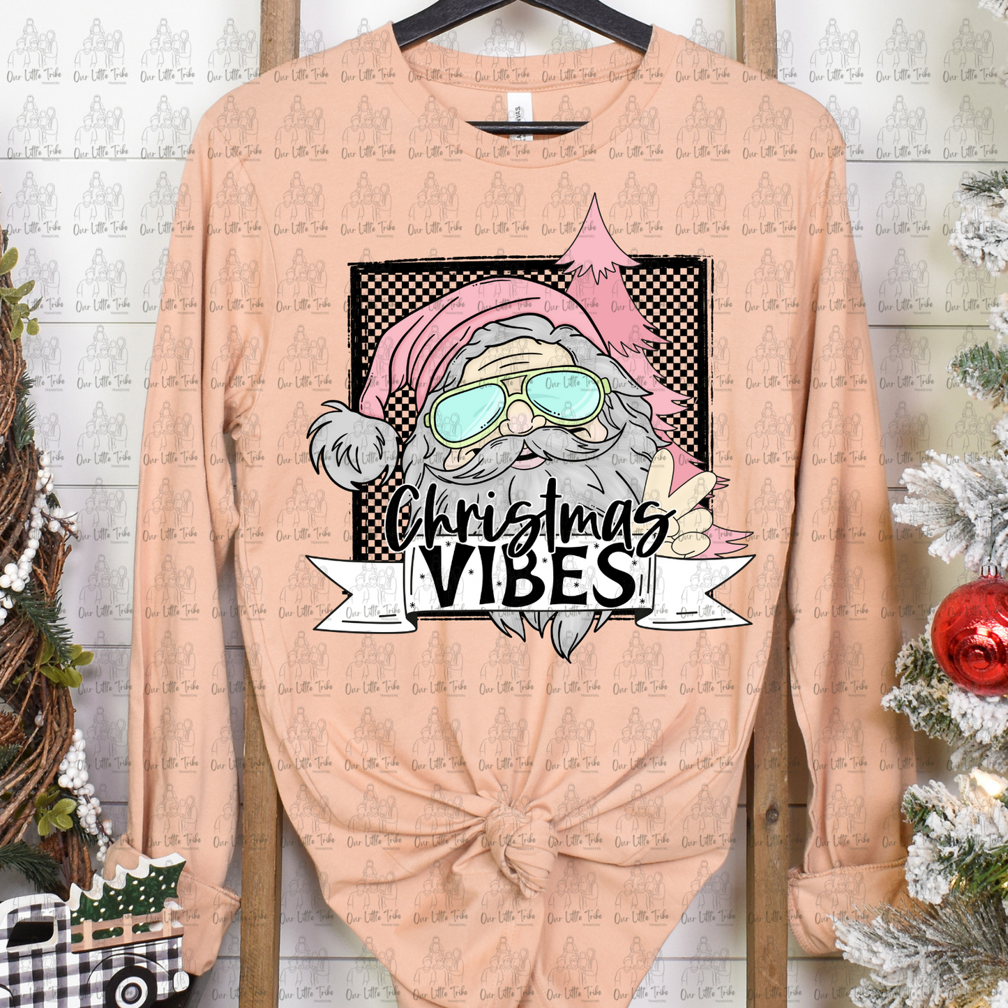 CHRISTMAS VIBES SANTA PINK - DTF TRANSFER