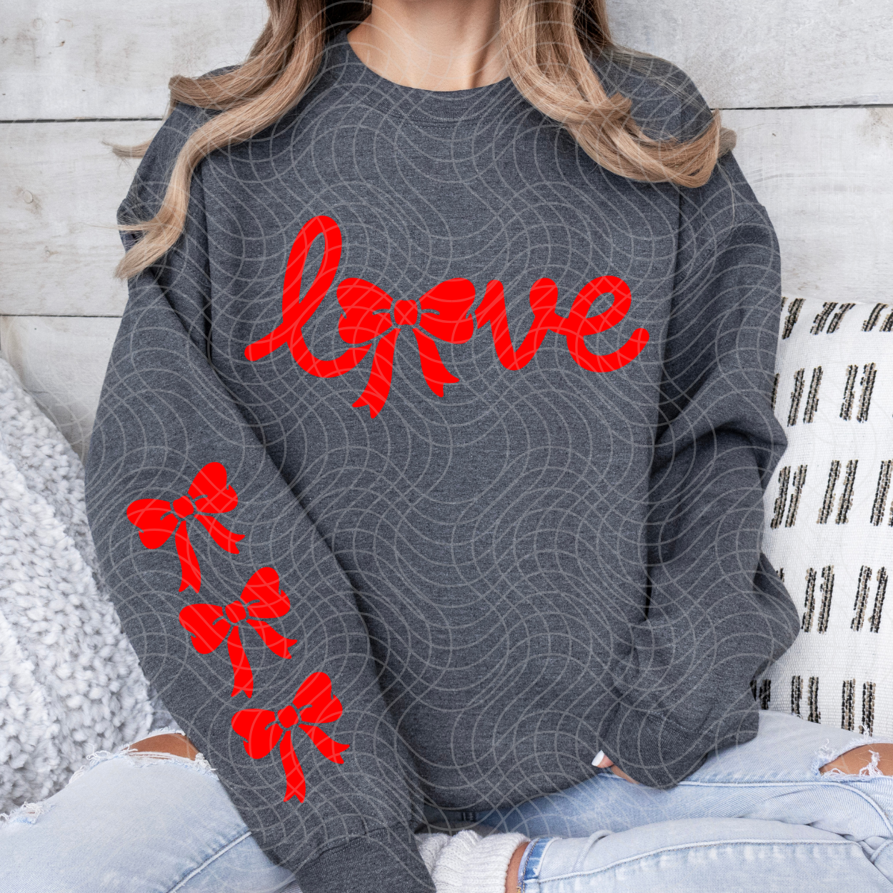 LOVE W/ SLEEVE BOWS - DTF TRANSFER