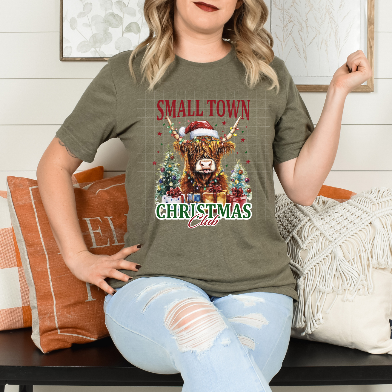 SMALL TOWN CHRISTMAS COW - DTF TRANSFER