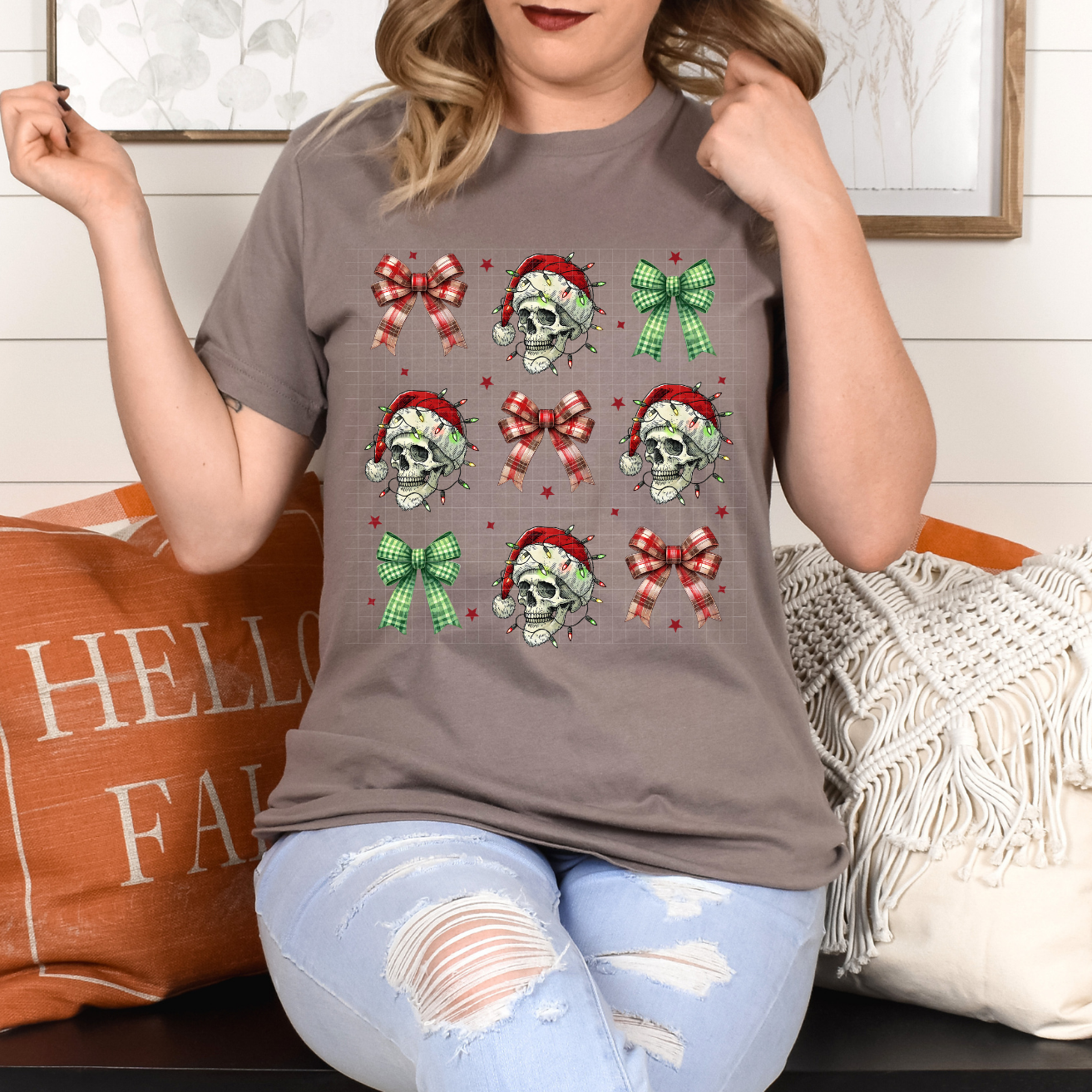 SKELLIE SANTA HAT AND BOWS - DTF TRANSFER