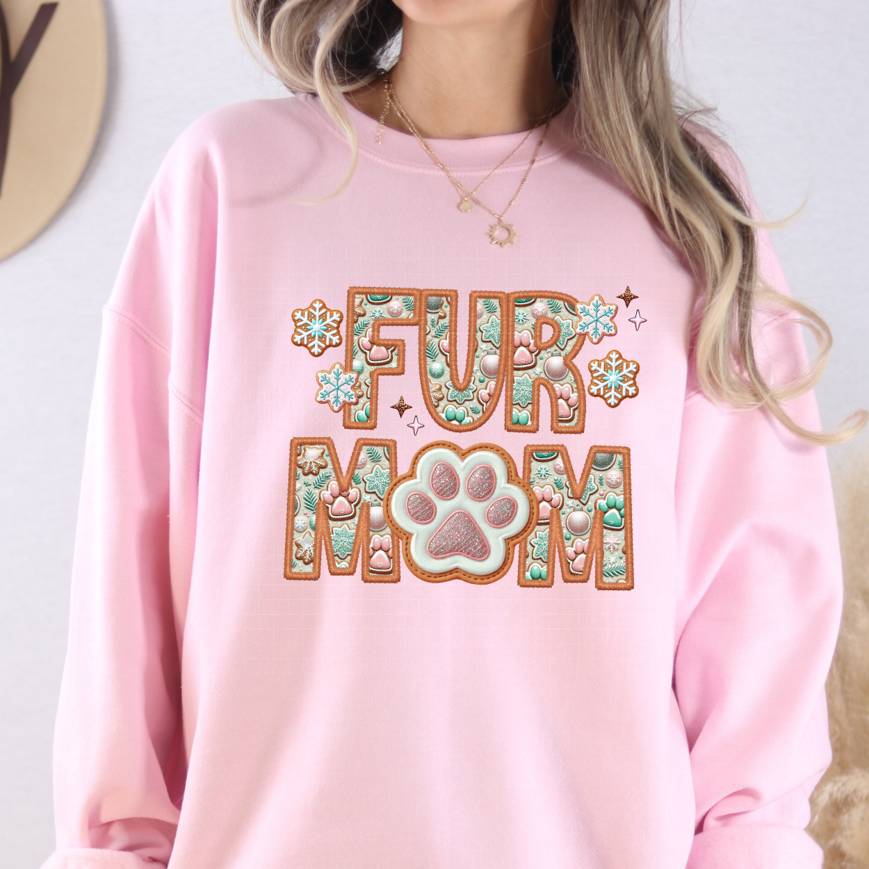 FUR MOM GINGERBREAD FAUX EMBROIDERY - DTF TRANSFER