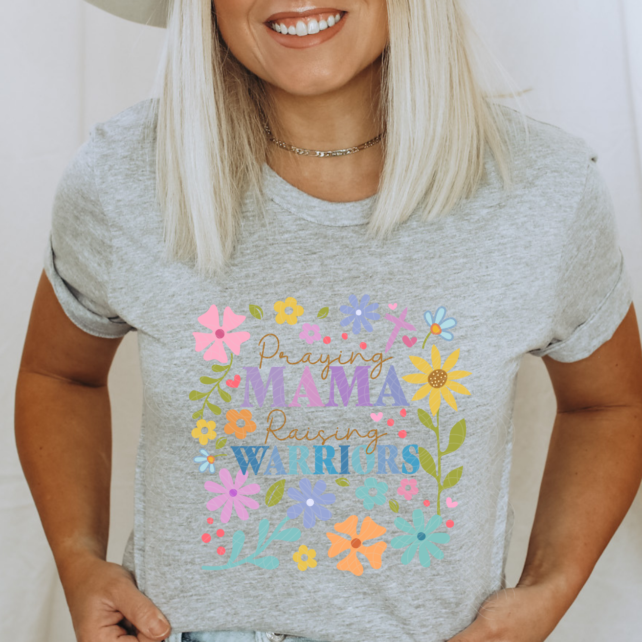 PRAYING MAMA RAISING WARRIORS - DTF TRANSFER