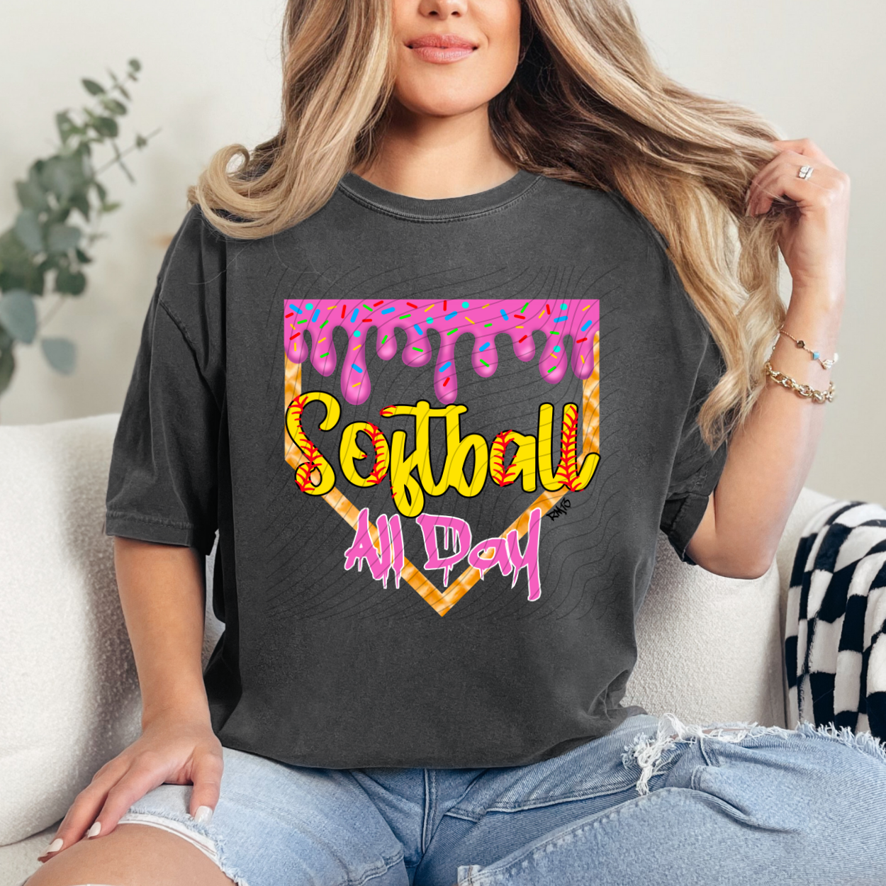 SOFTBALL ALL DAY BLK OUTLINE - DTF TRANSFER