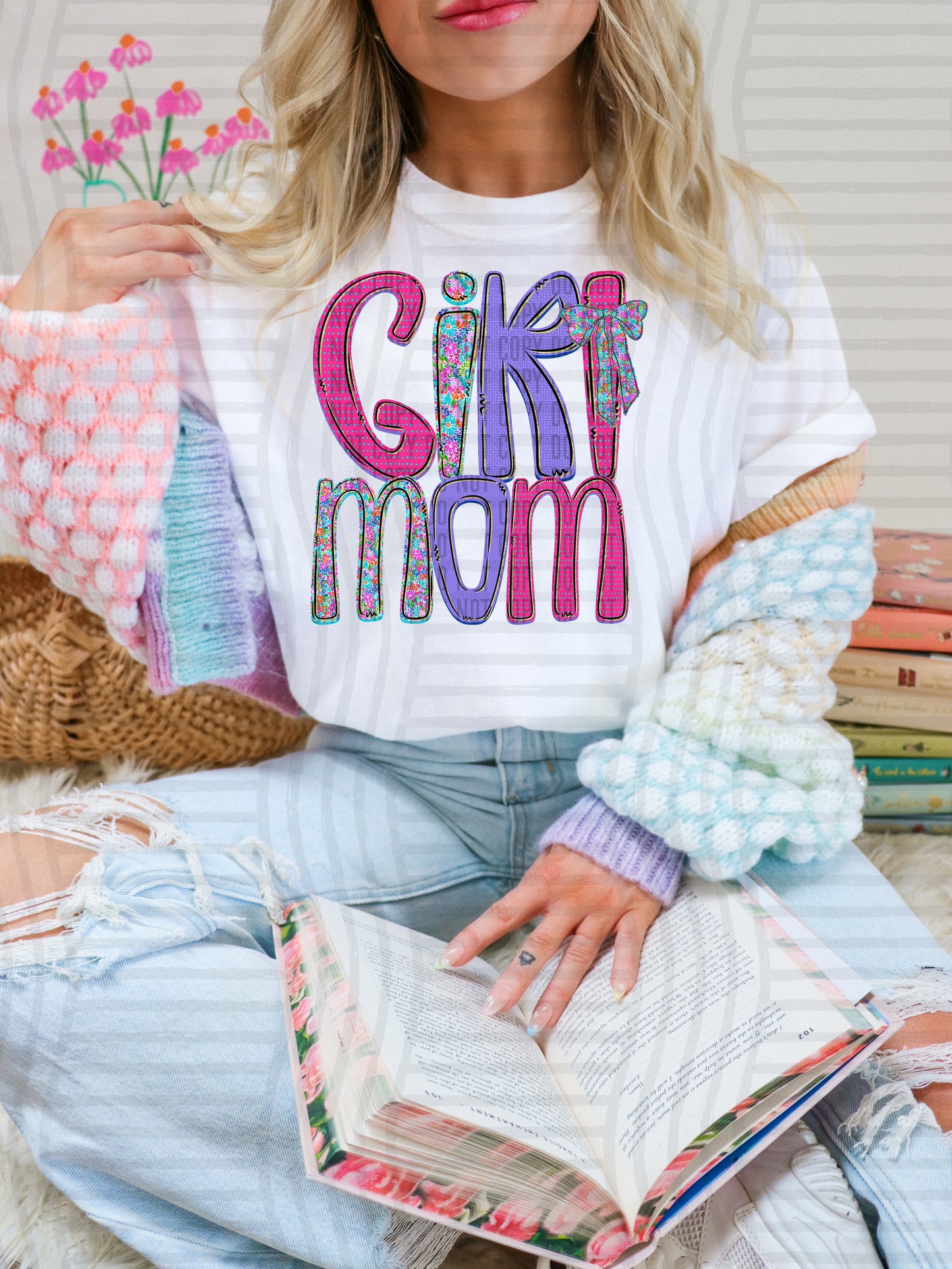 FLORAL GIRL MOM - DTF TRANSFER