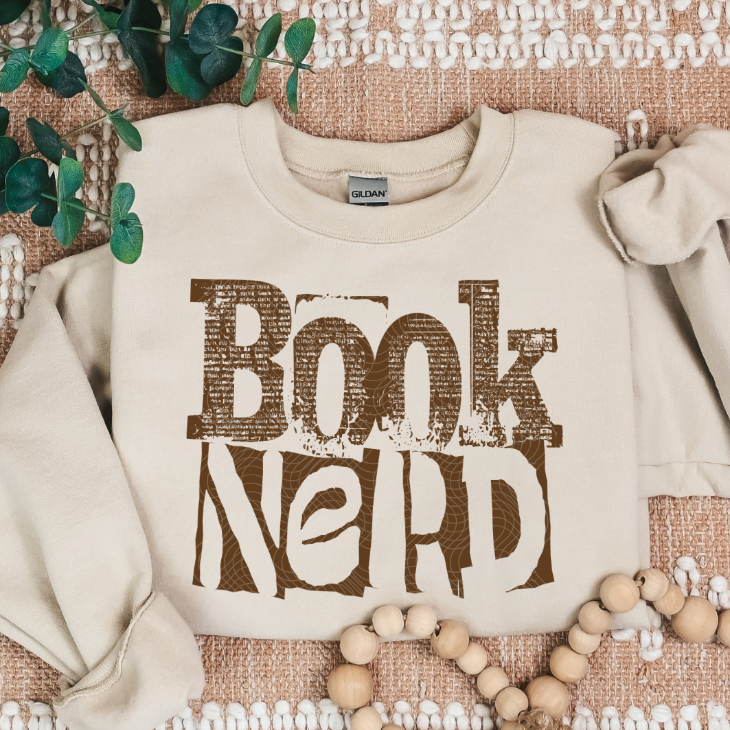 BOOK NERD BROWN - DTF TRANSFER