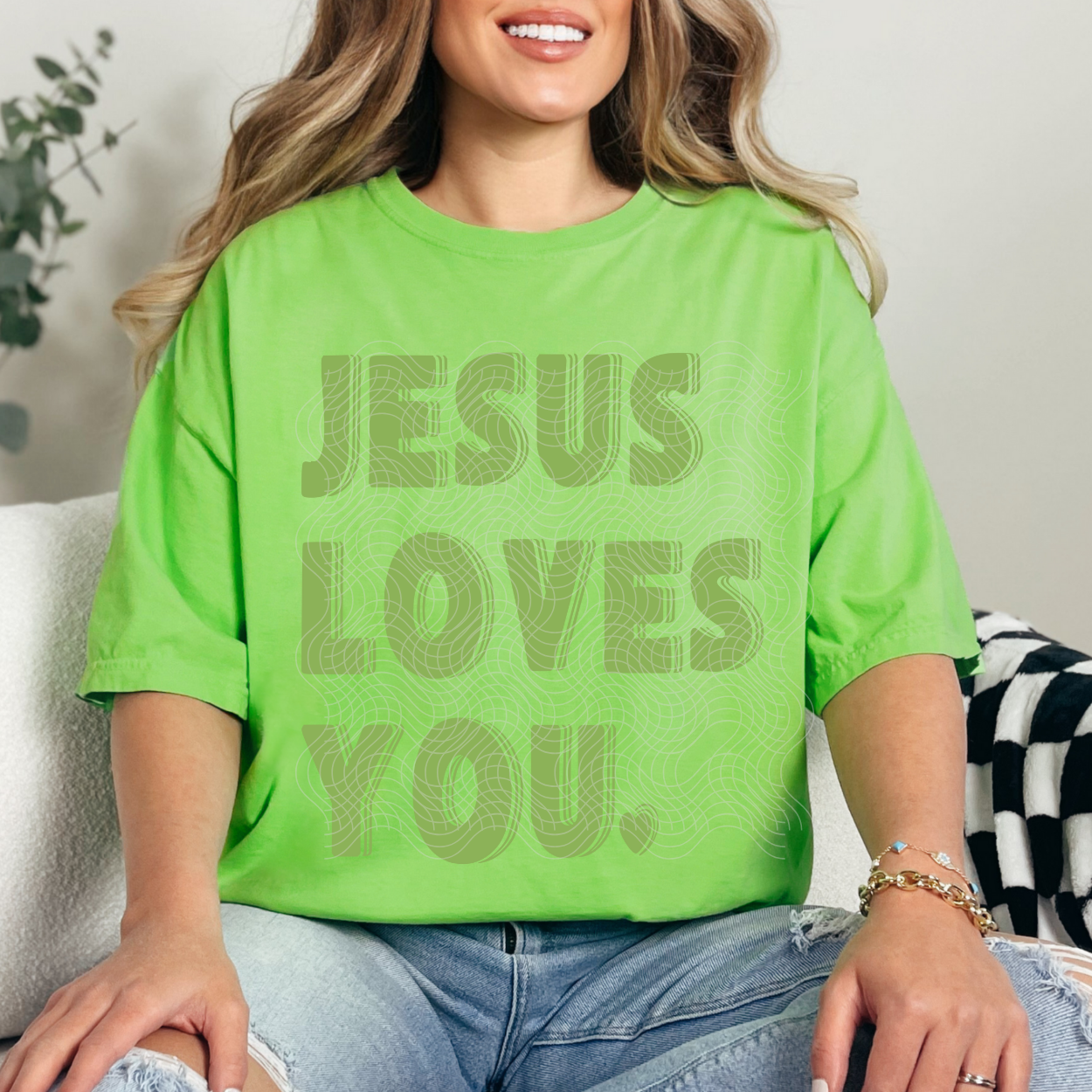 JESUS LOVES YOU GREEN - DTF TRANSFER
