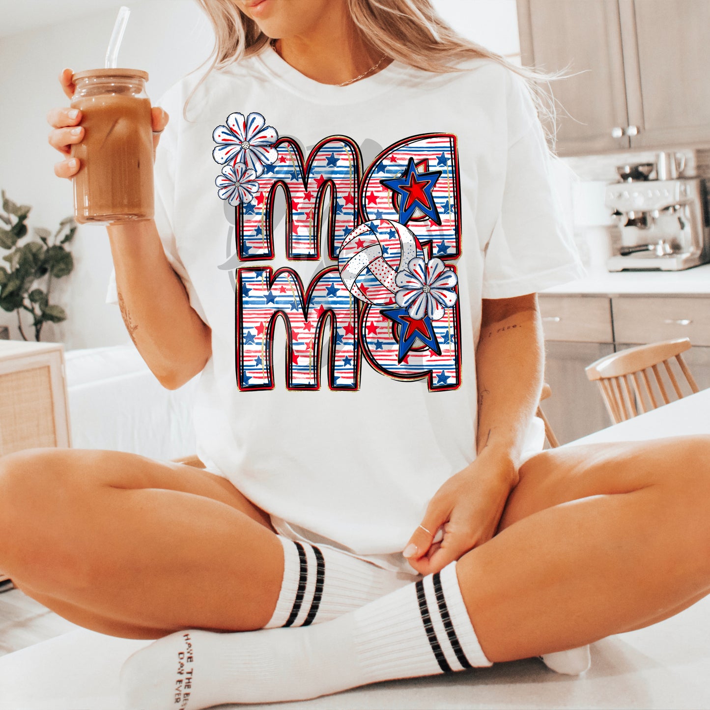 MAMA PATRIOTIC VOLLEYBALL - DTF TRANSFER