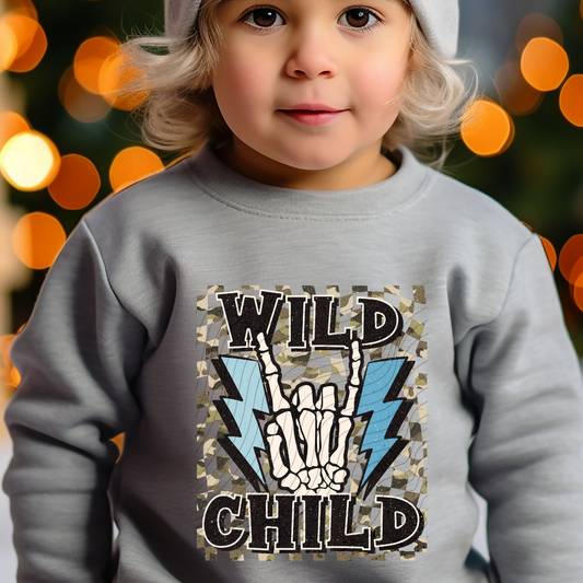 WILD CHILD CAMO BACKGROUND DISTRESSED - DTF TRANSFER