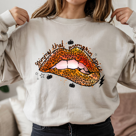 PUMPKIN SPICE LIPS - DTF TRANSFER