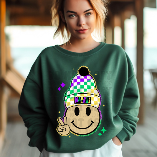 MARDI GRAS BEANIE SMILEY NO DISTRESS - DTF TRANSFER