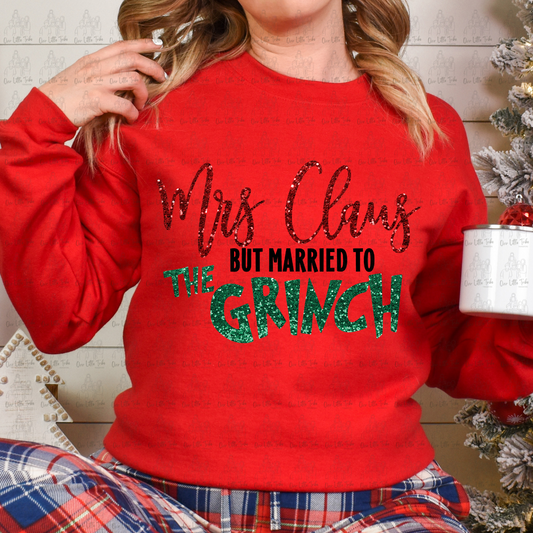 MRS CLAUS MARRIED FAUX GLITTER - DTF TRANSFER
