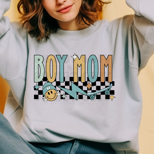 BOY MOM RETRO CHECKERED - DTF TRANSFER
