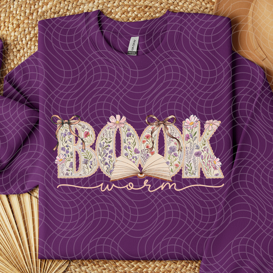 BOOK WORM - DTF TRANSFER