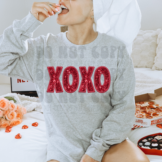 XOXO RED FAUX SEQUINS - DTF TRANSFER