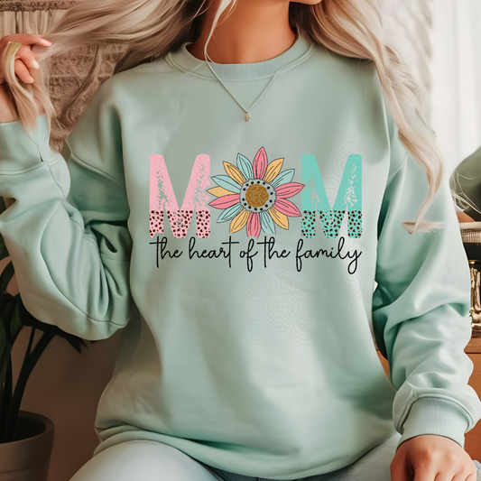 MOM THE HEART OF THE FAMILY - DTF TRANSFER