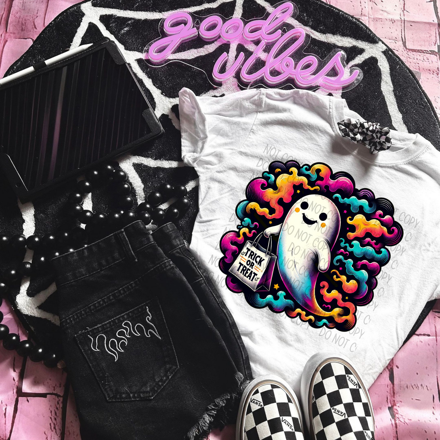 TRICK OR TREAT GHOST - DTF TRANSFER