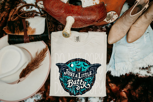 LITTLE BATTY TURQUOISE - DTF TRANSFER
